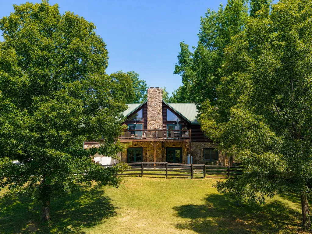 1019 Bridge Hollow Road Somerset KY 42503