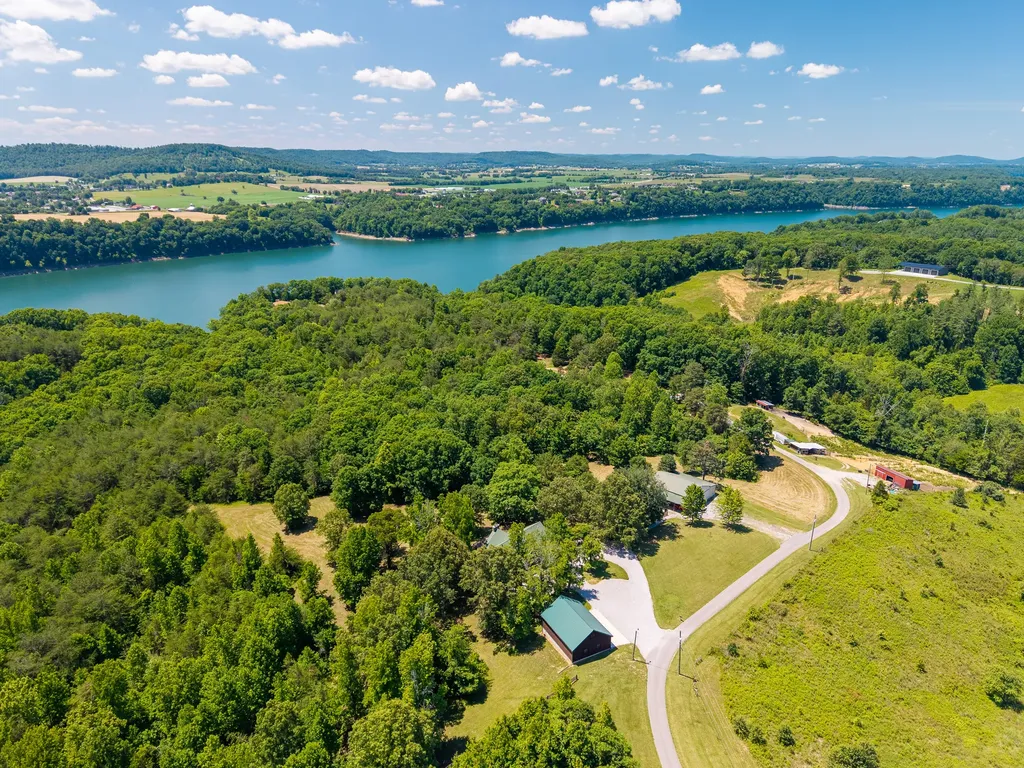 1019 Bridge Hollow Road Somerset KY 42503