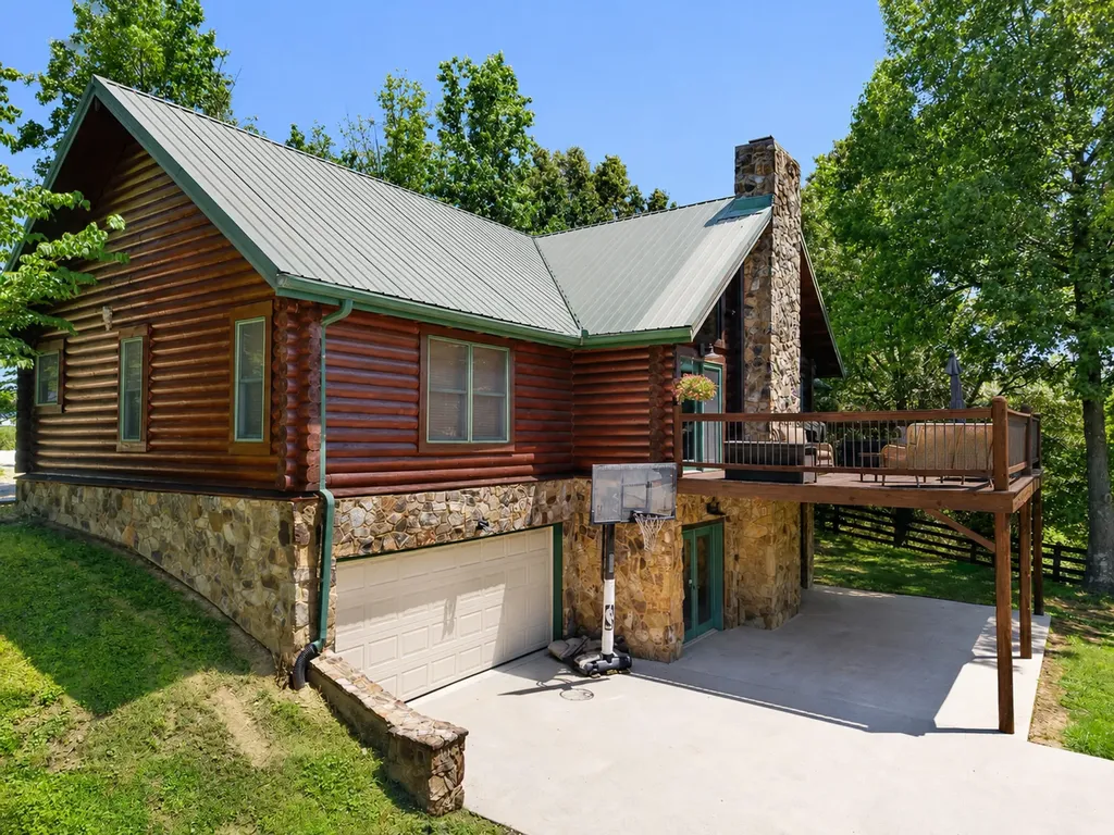 1019 Bridge Hollow Road Somerset KY 42503