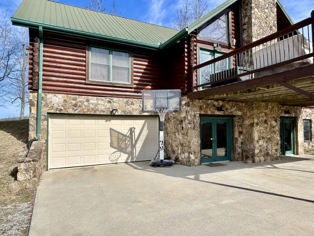 1019 Bridge Hollow Road Somerset KY 42503