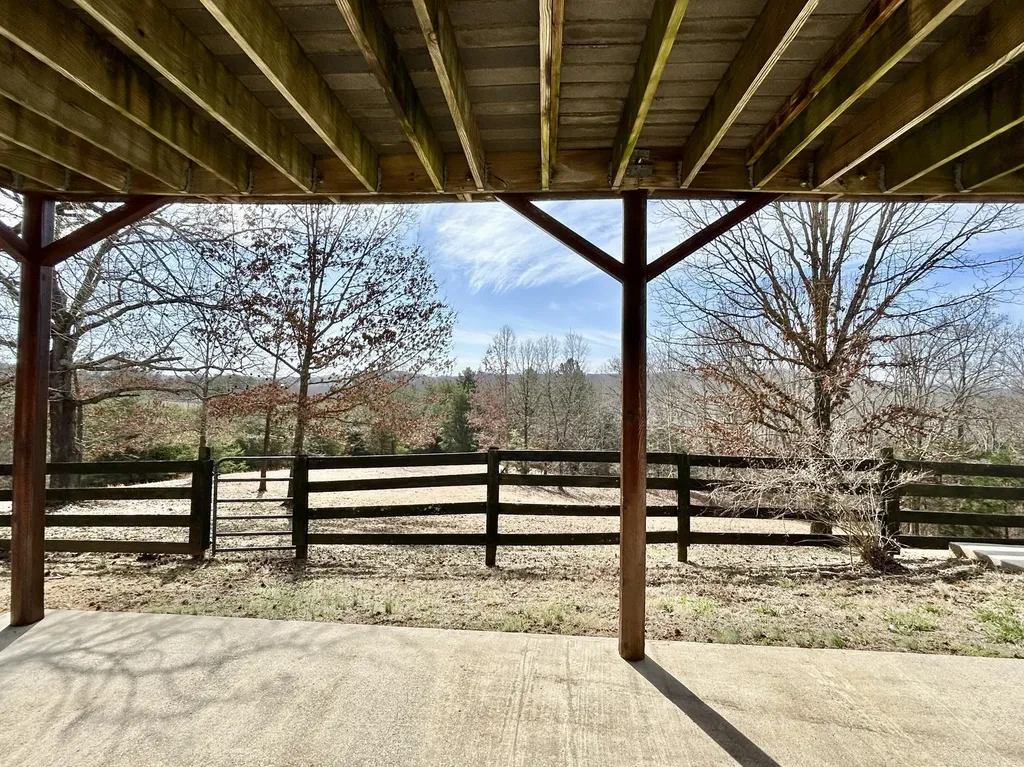 1019 Bridge Hollow Road Somerset KY 42503