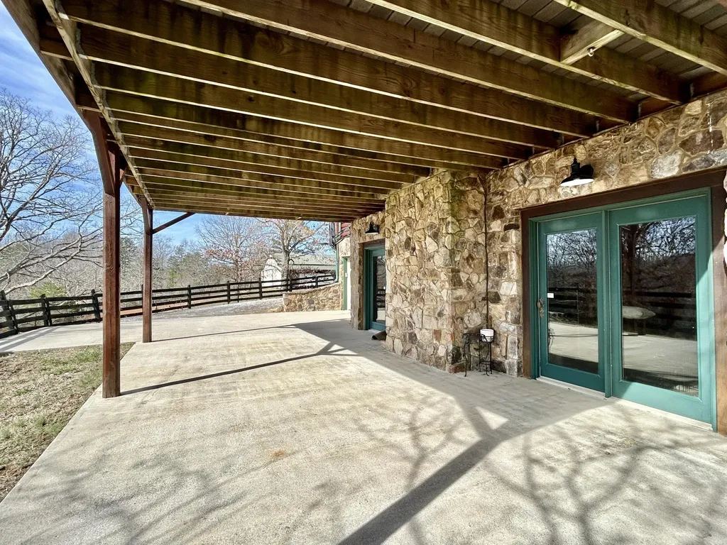 1019 Bridge Hollow Road Somerset KY 42503