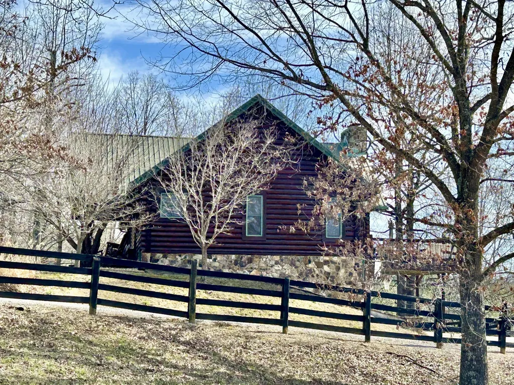 1019 Bridge Hollow Road Somerset KY 42503