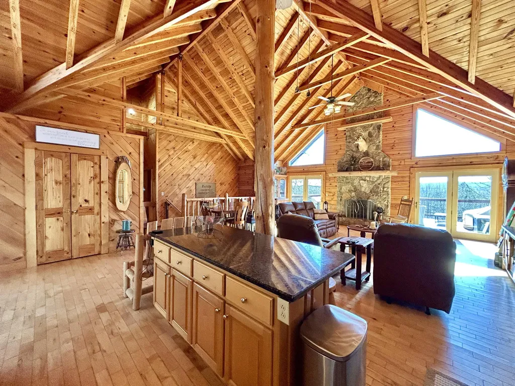 1019 Bridge Hollow Road Somerset KY 42503
