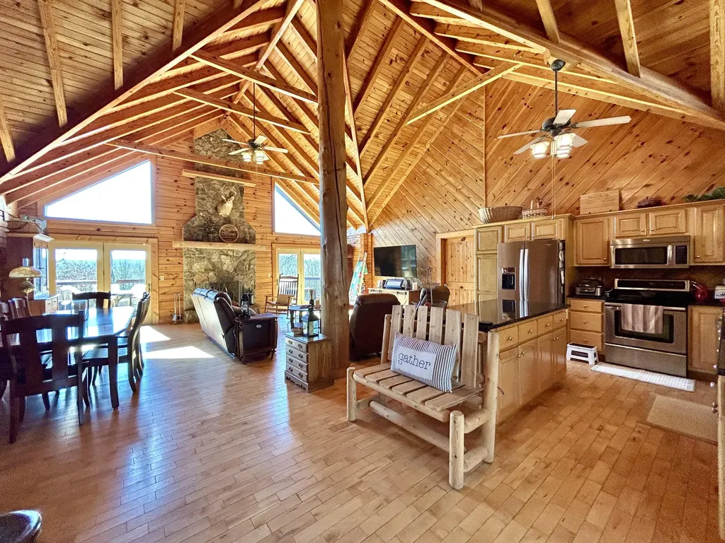 1019 Bridge Hollow Road Somerset KY 42503