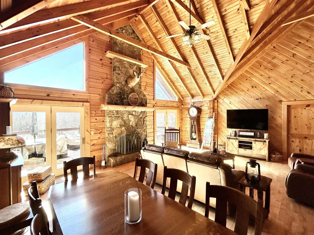1019 Bridge Hollow Road Somerset KY 42503