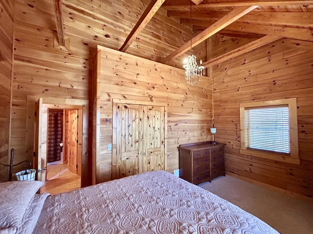 1019 Bridge Hollow Road Somerset KY 42503