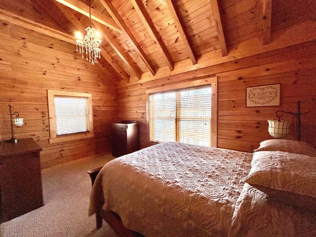 1019 Bridge Hollow Road Somerset KY 42503