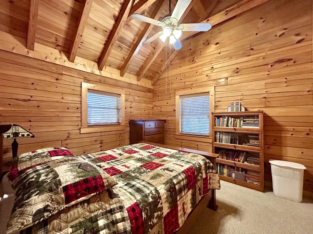 1019 Bridge Hollow Road Somerset KY 42503