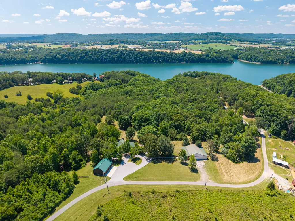 1019 Bridge Hollow Road Somerset KY 42503