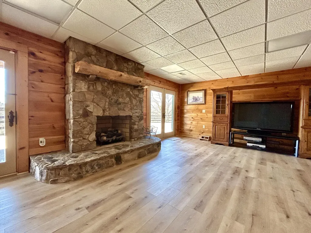 1019 Bridge Hollow Road Somerset KY 42503