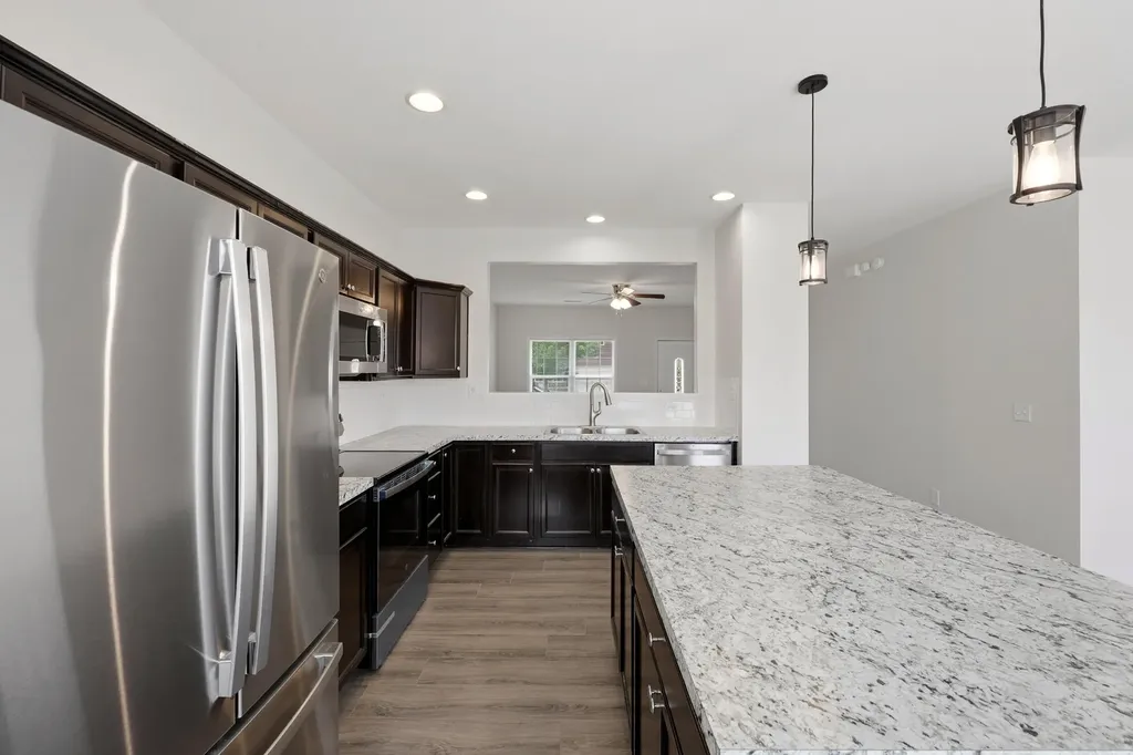 2763 Sandersville Road Lexington KY 40511