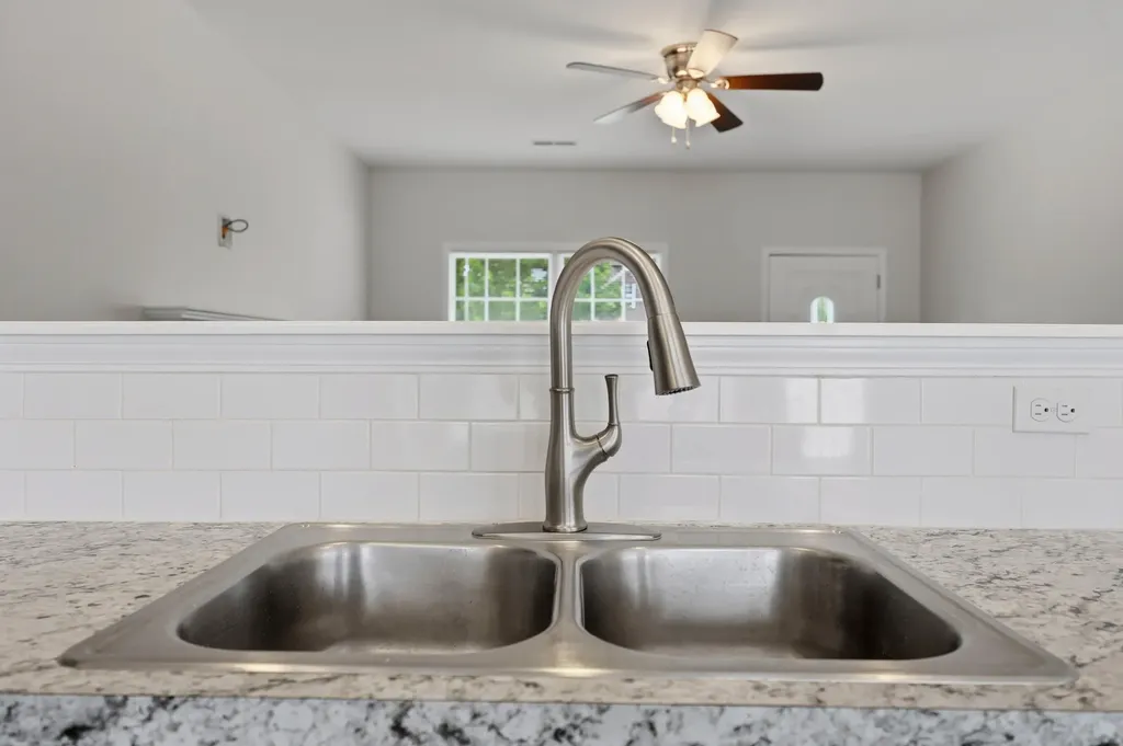 2763 Sandersville Road Lexington KY 40511