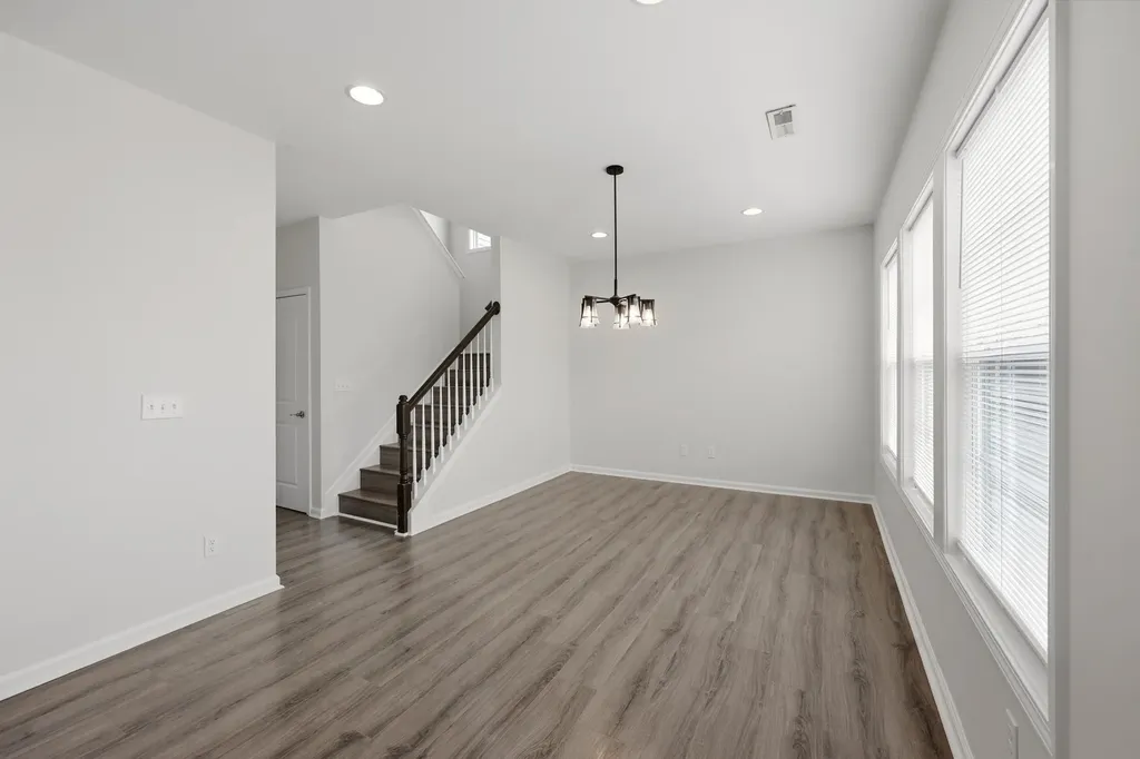 2763 Sandersville Road Lexington KY 40511
