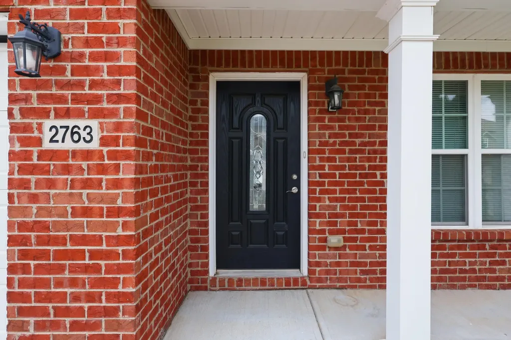 2763 Sandersville Road Lexington KY 40511