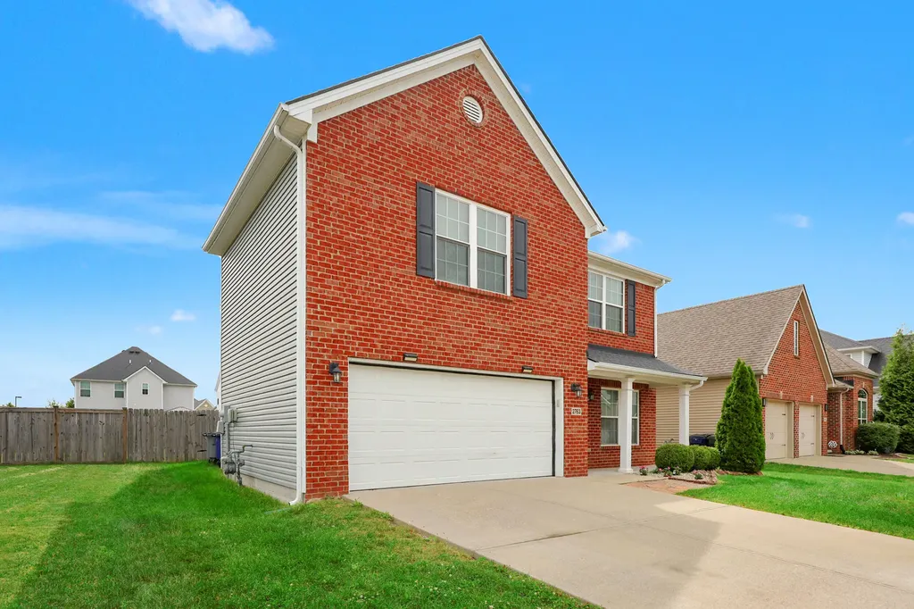 2763 Sandersville Road Lexington KY 40511