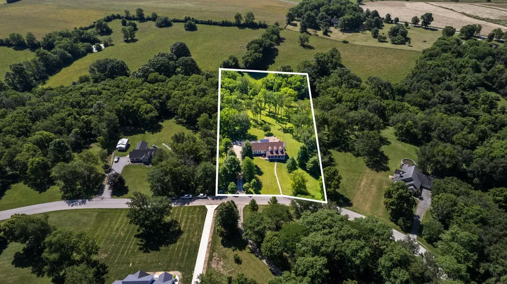 5014 Chinquapin Lane Mays Lick KY 41055