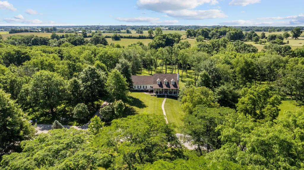 5014 Chinquapin Lane Mays Lick KY 41055