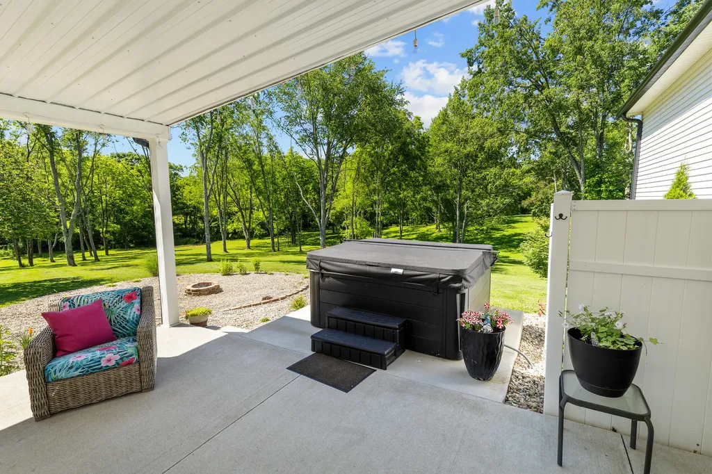 5014 Chinquapin Lane Mays Lick KY 41055