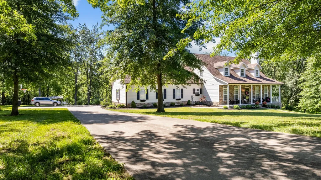 5014 Chinquapin Lane Mays Lick KY 41055