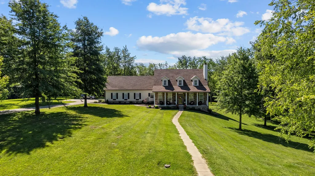5014 Chinquapin Lane Mays Lick KY 41055