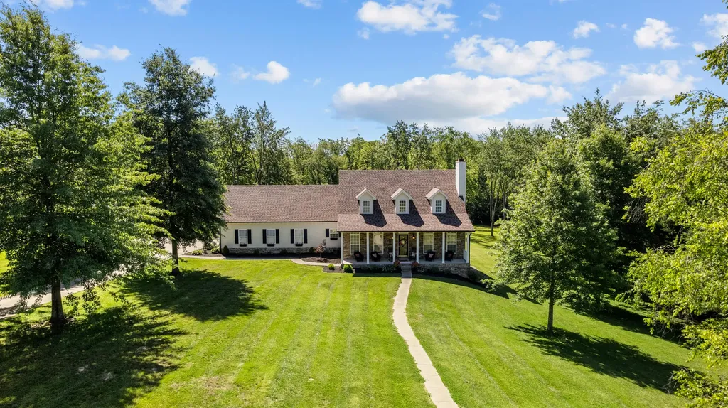5014 Chinquapin Lane Mays Lick KY 41055