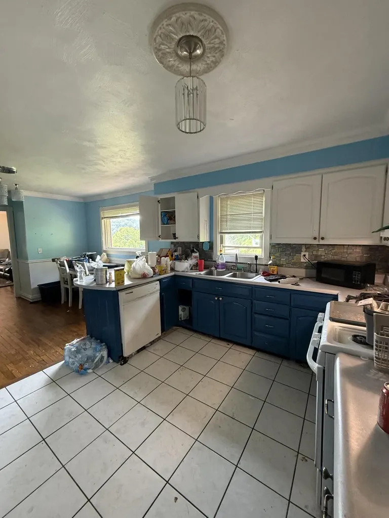 46 Wendell Lane Flat Lick KY 40935