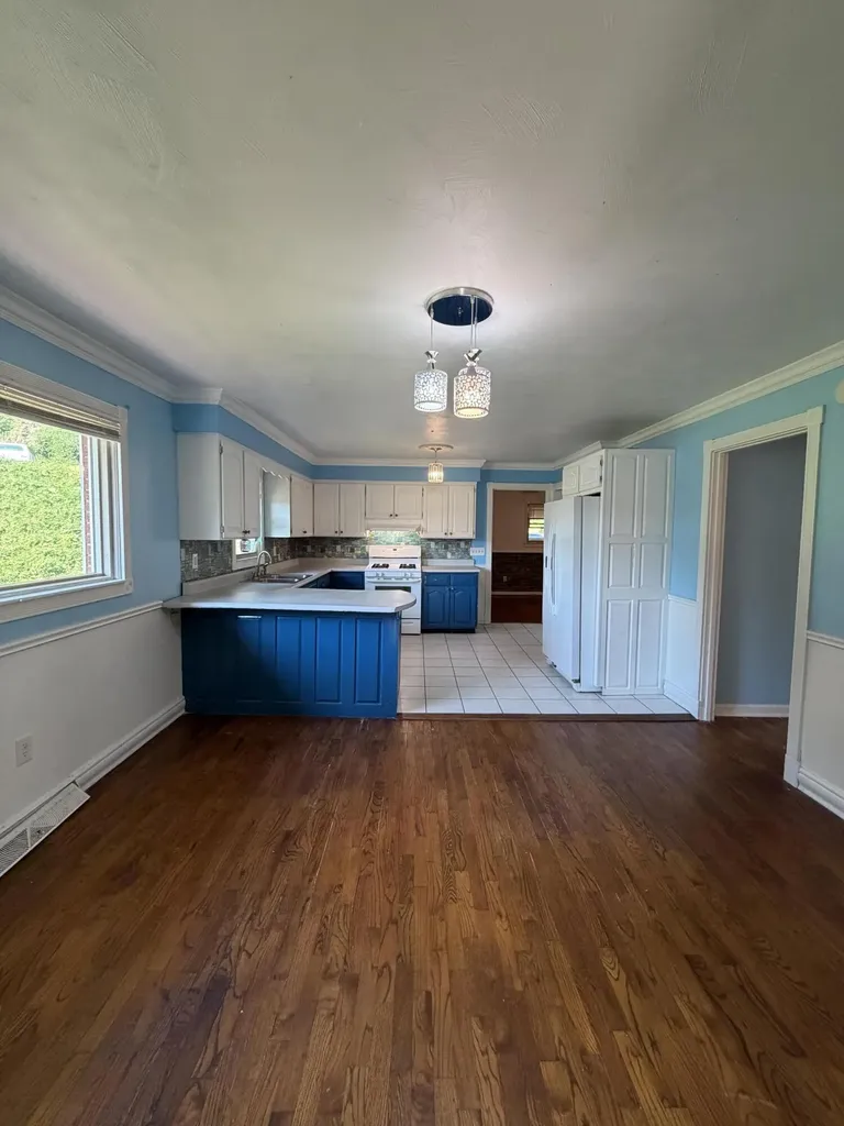46 Wendell Lane Flat Lick KY 40935