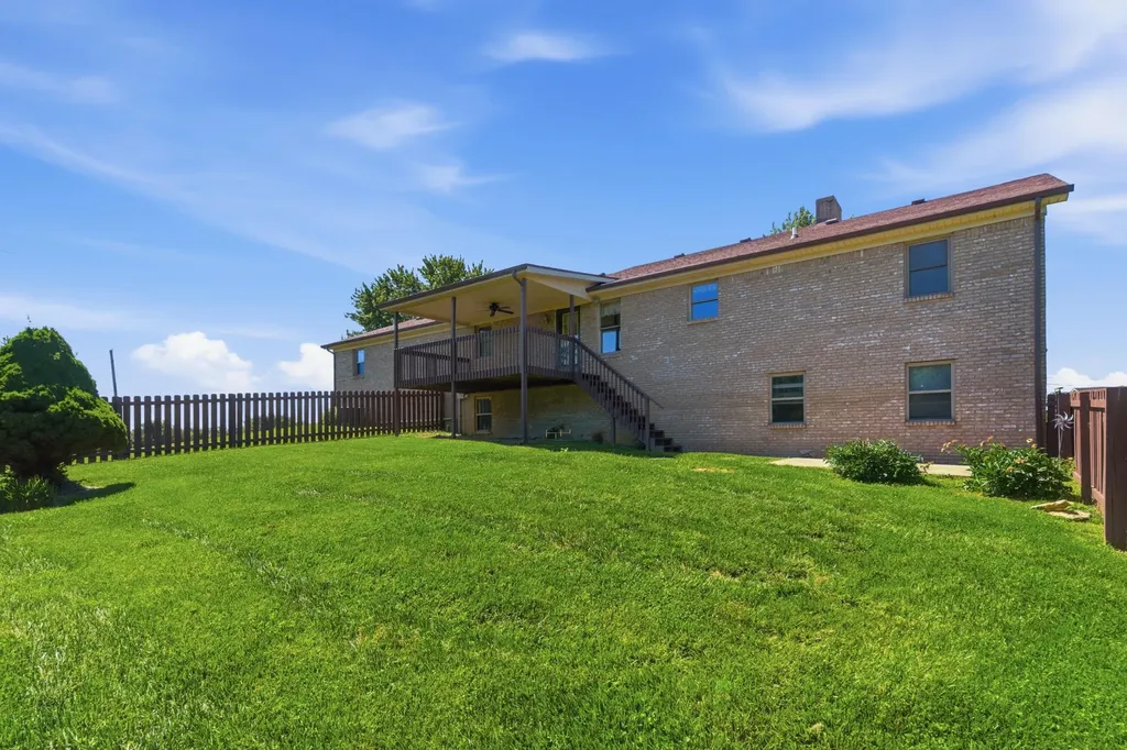 113 Deer Creek Drive Richmond KY 40475