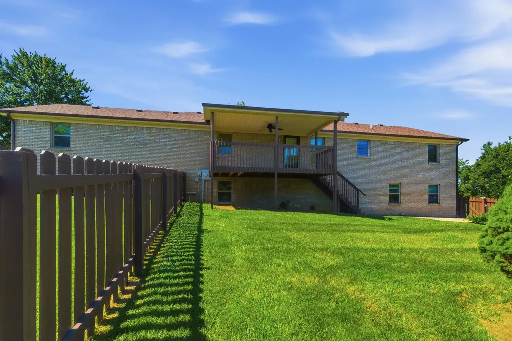 113 Deer Creek Drive Richmond KY 40475