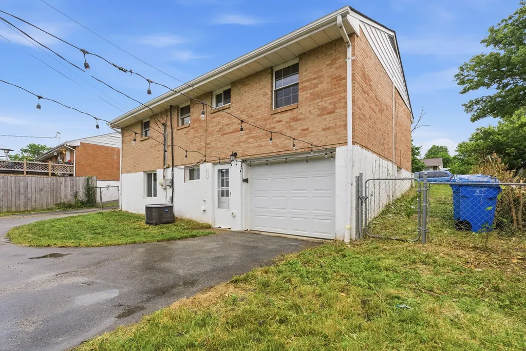 1429 Dale Drive Lexington KY 40517