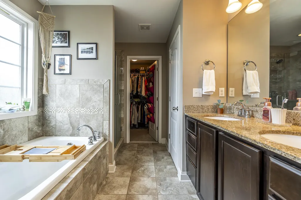 4243 Katherine Place Lexington KY 40515