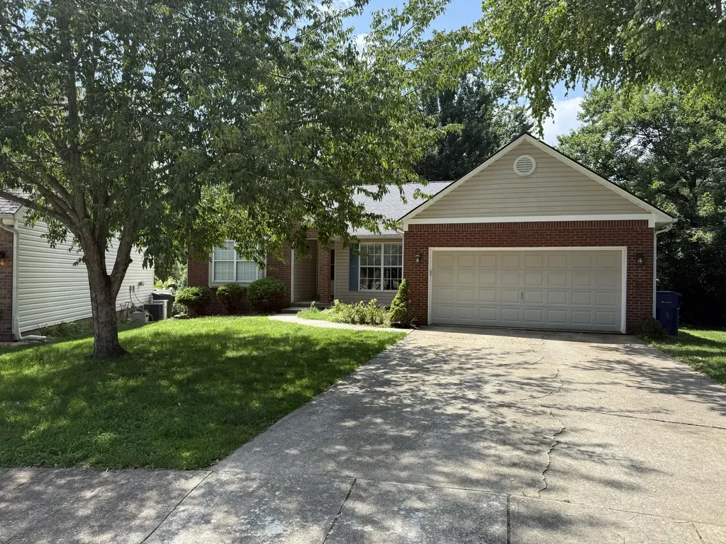 3604 Brookgreen Circle Lexington KY 40509