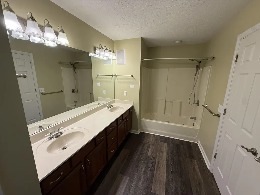 3604 Brookgreen Circle Lexington KY 40509