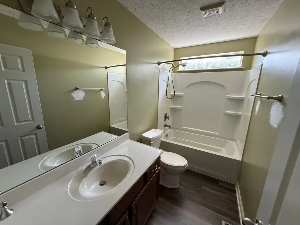3604 Brookgreen Circle Lexington KY 40509