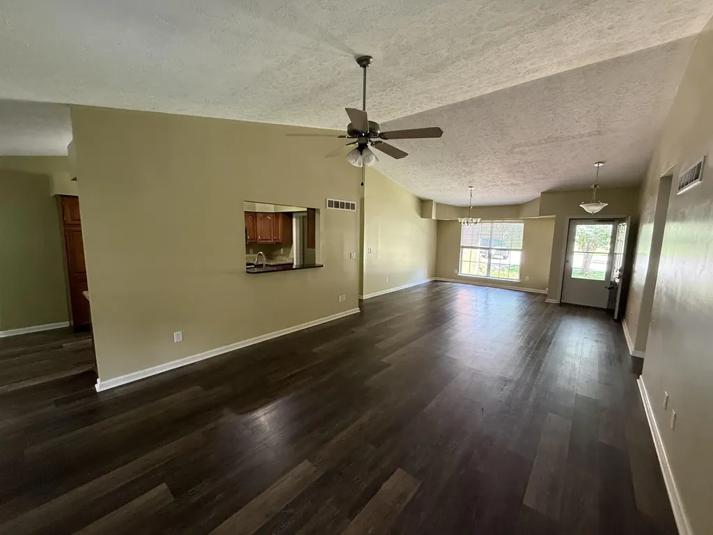 3604 Brookgreen Circle Lexington KY 40509