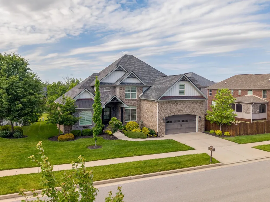 2605 Lucca Place Lexington KY 40509