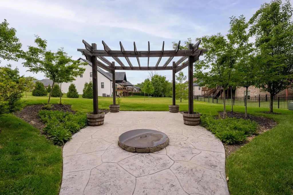 2605 Lucca Place Lexington KY 40509