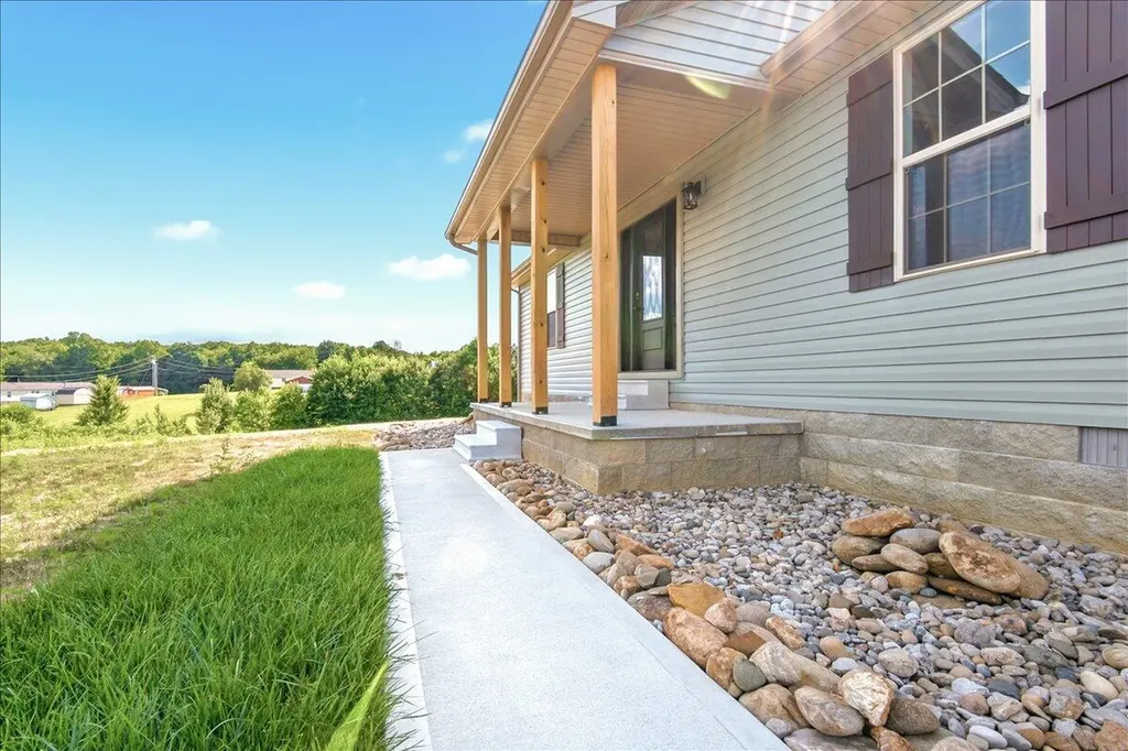 759 Stoney Fork Road Corbin KY 40701