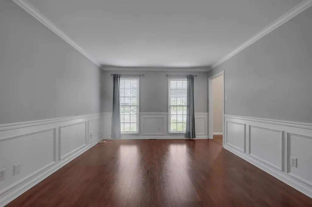 1104 Seville Court Lexington KY 40515