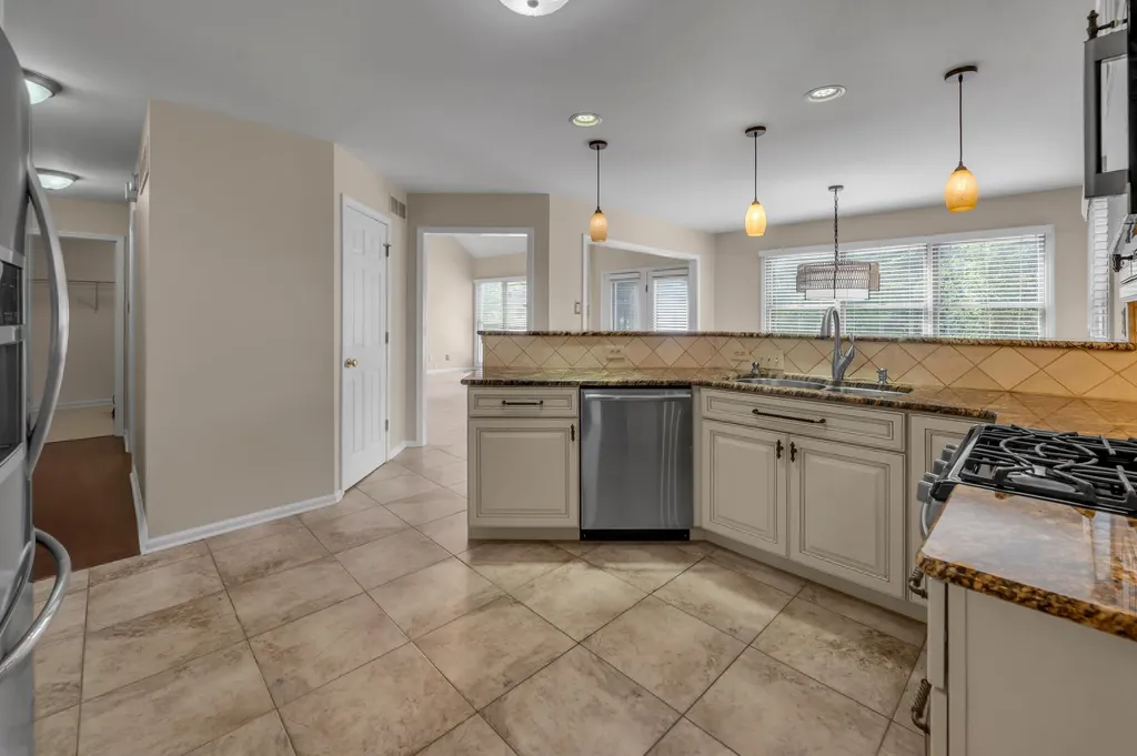 1104 Seville Court Lexington KY 40515