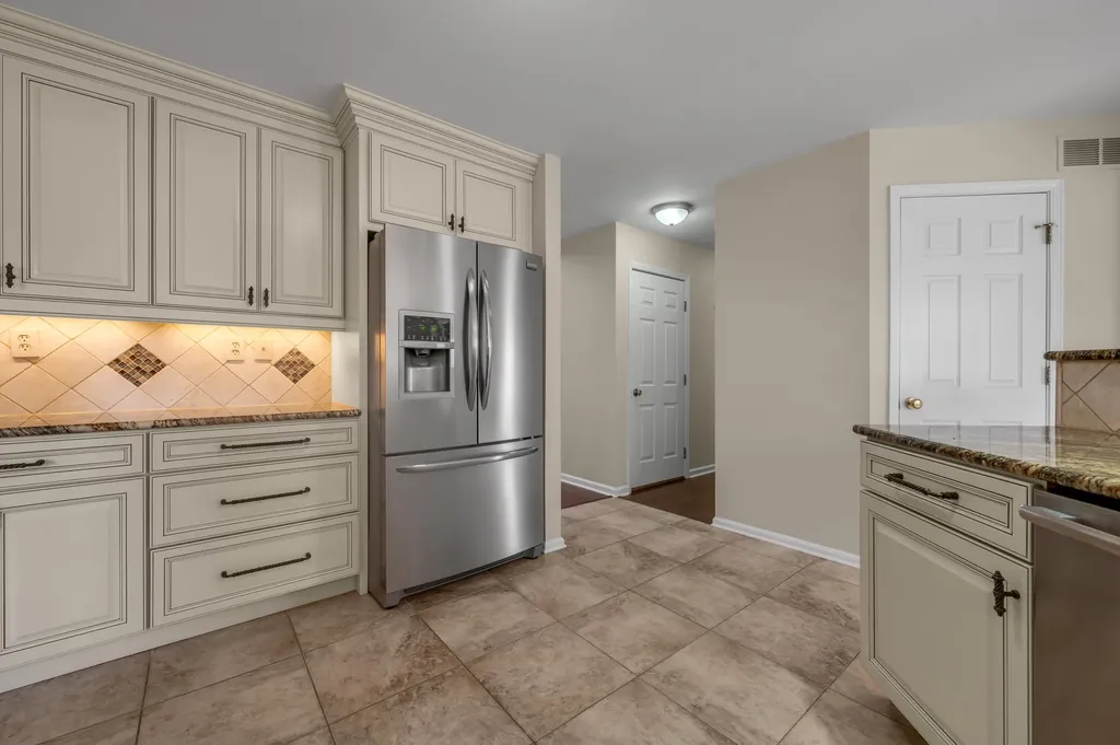 1104 Seville Court Lexington KY 40515