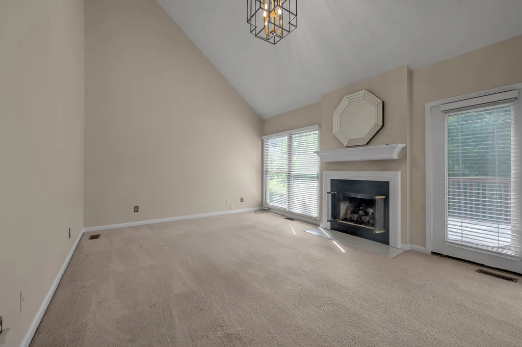 1104 Seville Court Lexington KY 40515