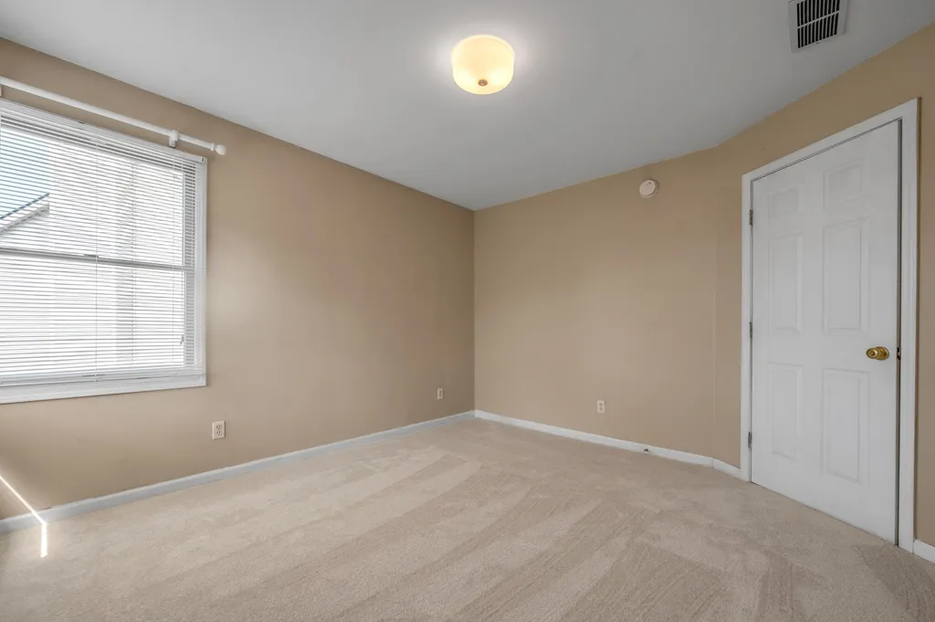 1104 Seville Court Lexington KY 40515