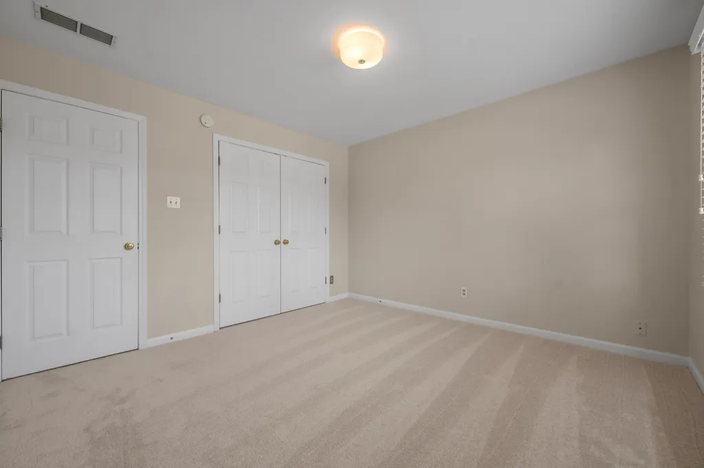 1104 Seville Court Lexington KY 40515