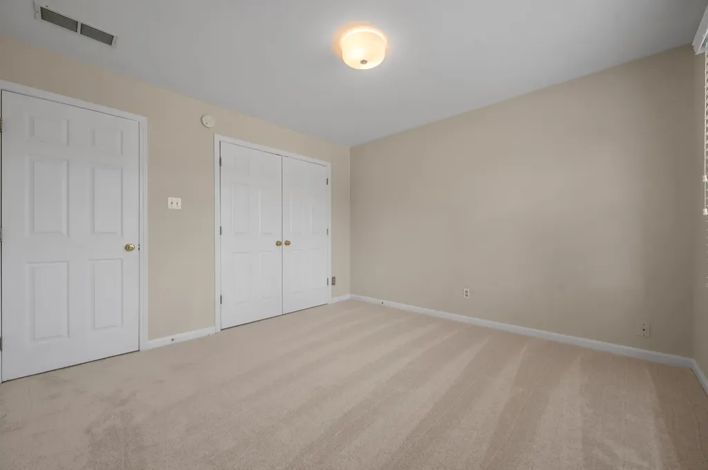 1104 Seville Court Lexington KY 40515