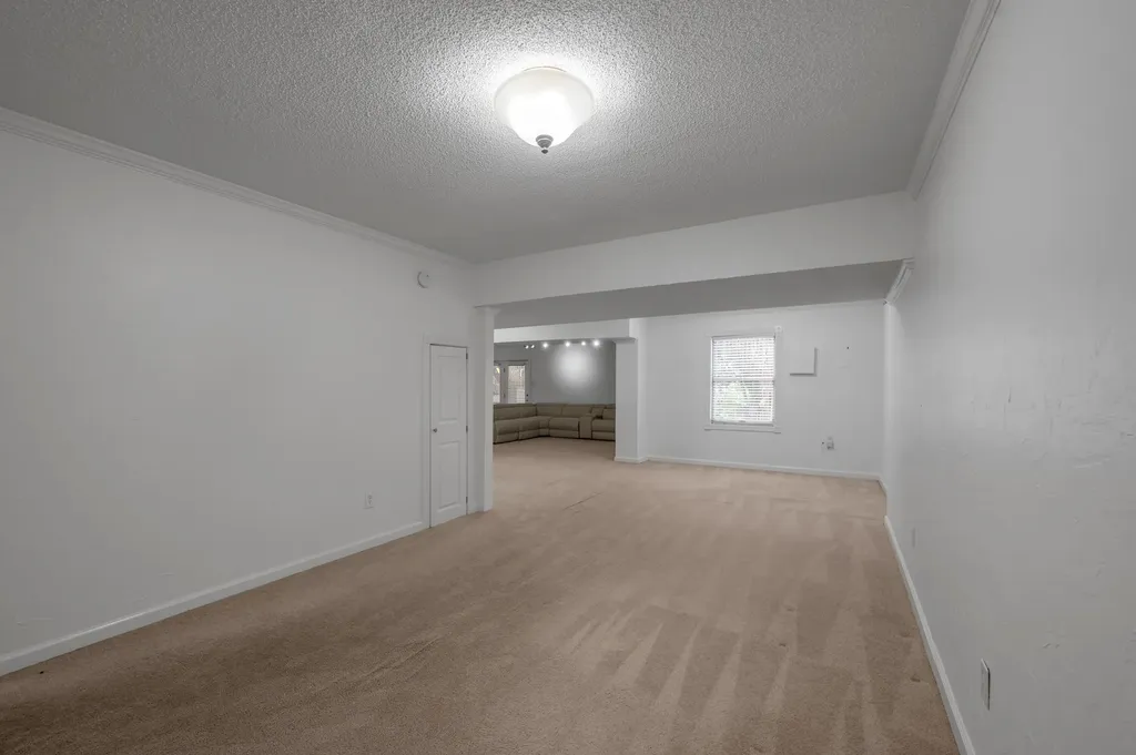1104 Seville Court Lexington KY 40515