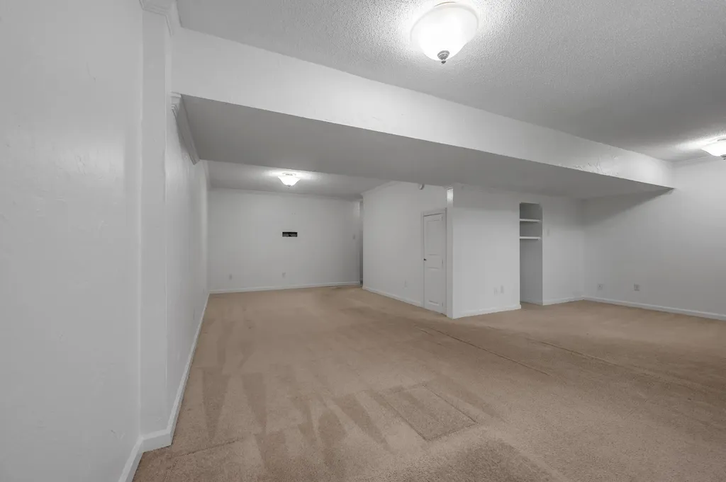 1104 Seville Court Lexington KY 40515