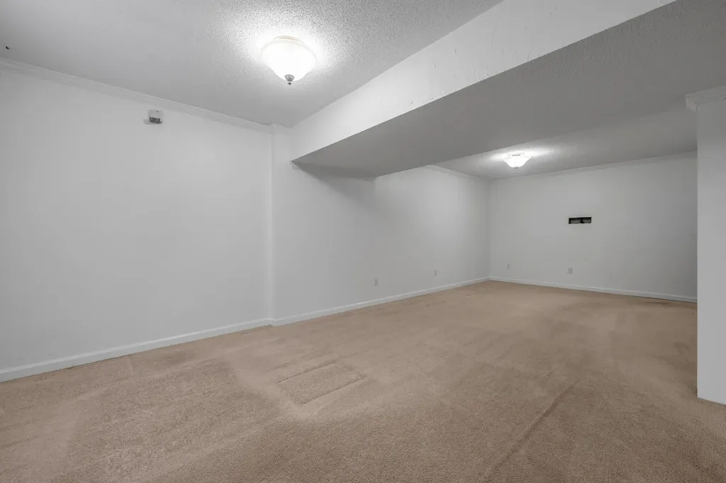 1104 Seville Court Lexington KY 40515