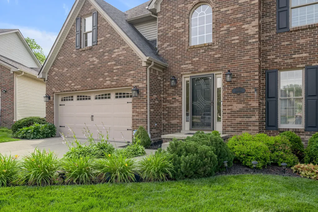 1104 Seville Court Lexington KY 40515